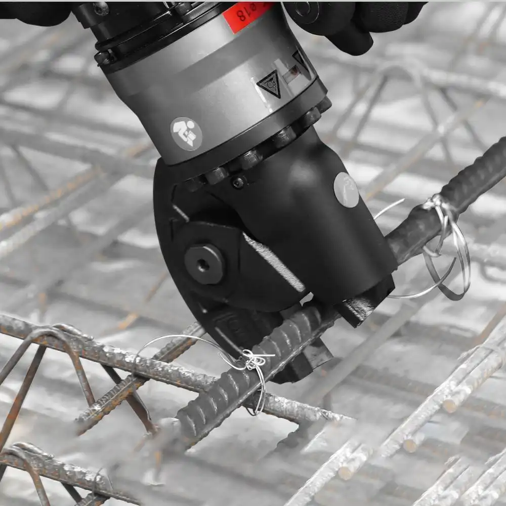 GC2070 Cordless Rebar Cutting Machine - Image 4