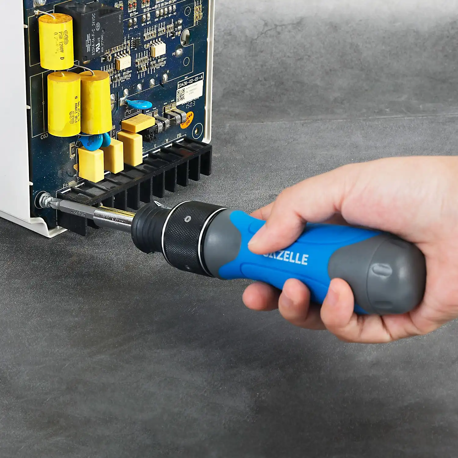 G80210 Dual-Drive Ratchet Screwdriver Set, 28-Pieces - Image 4