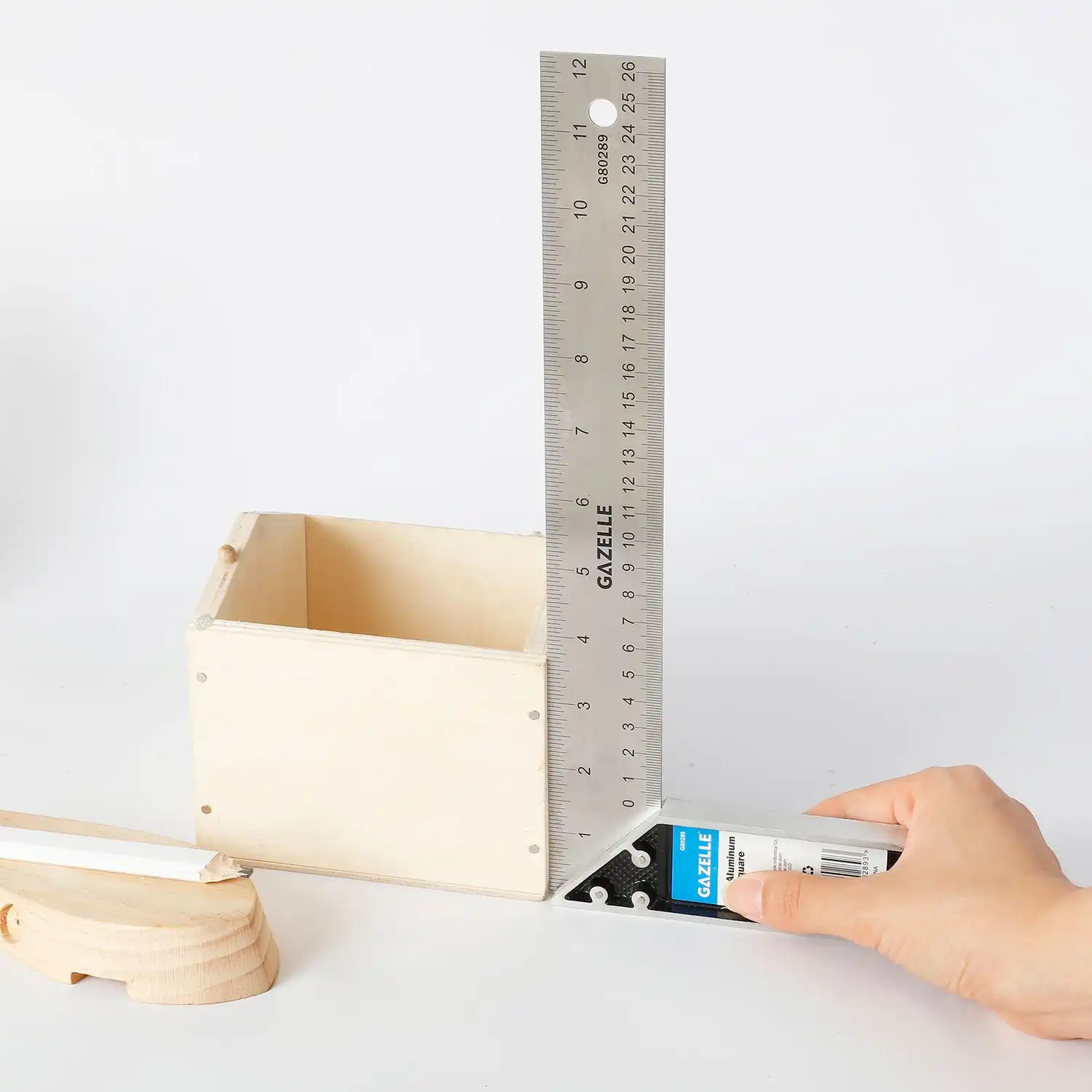 G80289 12 In. Aluminum Combination Square (300mm) - Image 2
